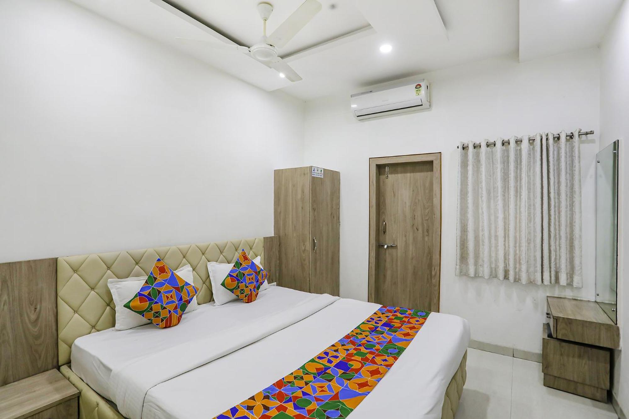 Fabhotel Angeethi Аурангабад Экстерьер фото